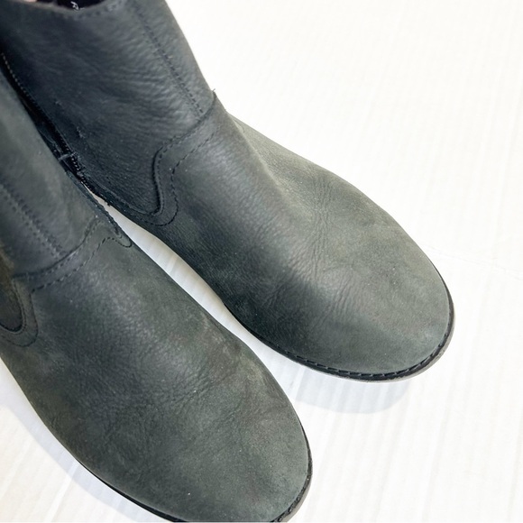 🌷SALE Vionic Roselyn Nubuck Leather Ankle Boots Size 6 Black Heeled - Picture 7 of 14